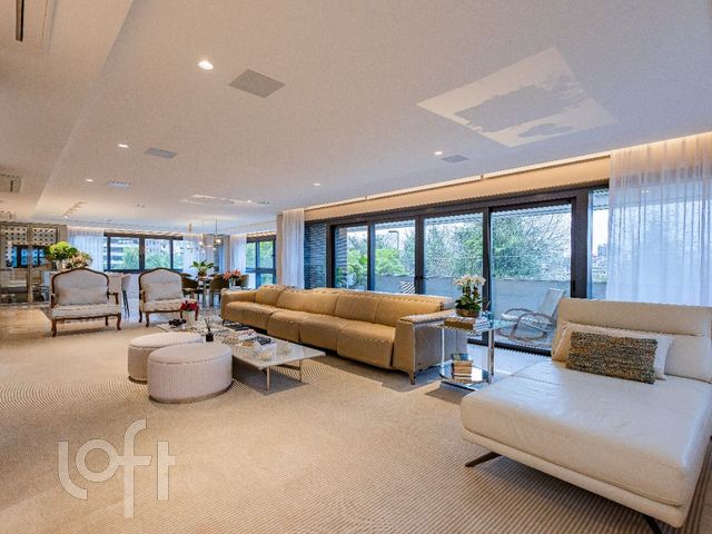 Apartamento com 308m², 3 dormitórios, 3 suítes, 4 vagas, Bela Vista em Porto Alegre