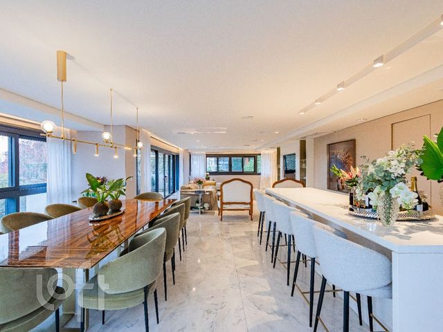 Apartamento com 308m², 3 dormitórios, 3 suítes, 4 vagas, Bela Vista em Porto Alegre