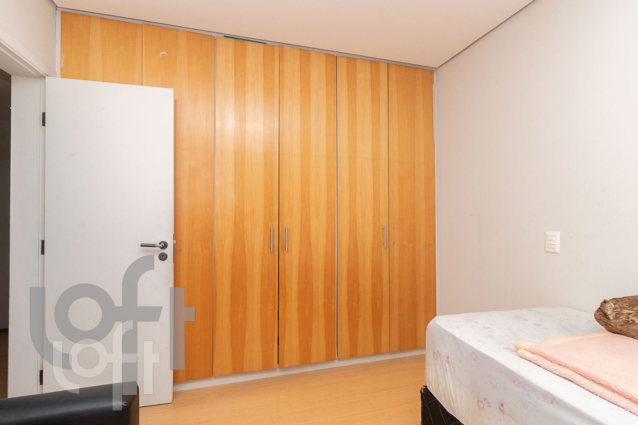 Apartamento à venda com 3 quartos, 156m² - Foto 6