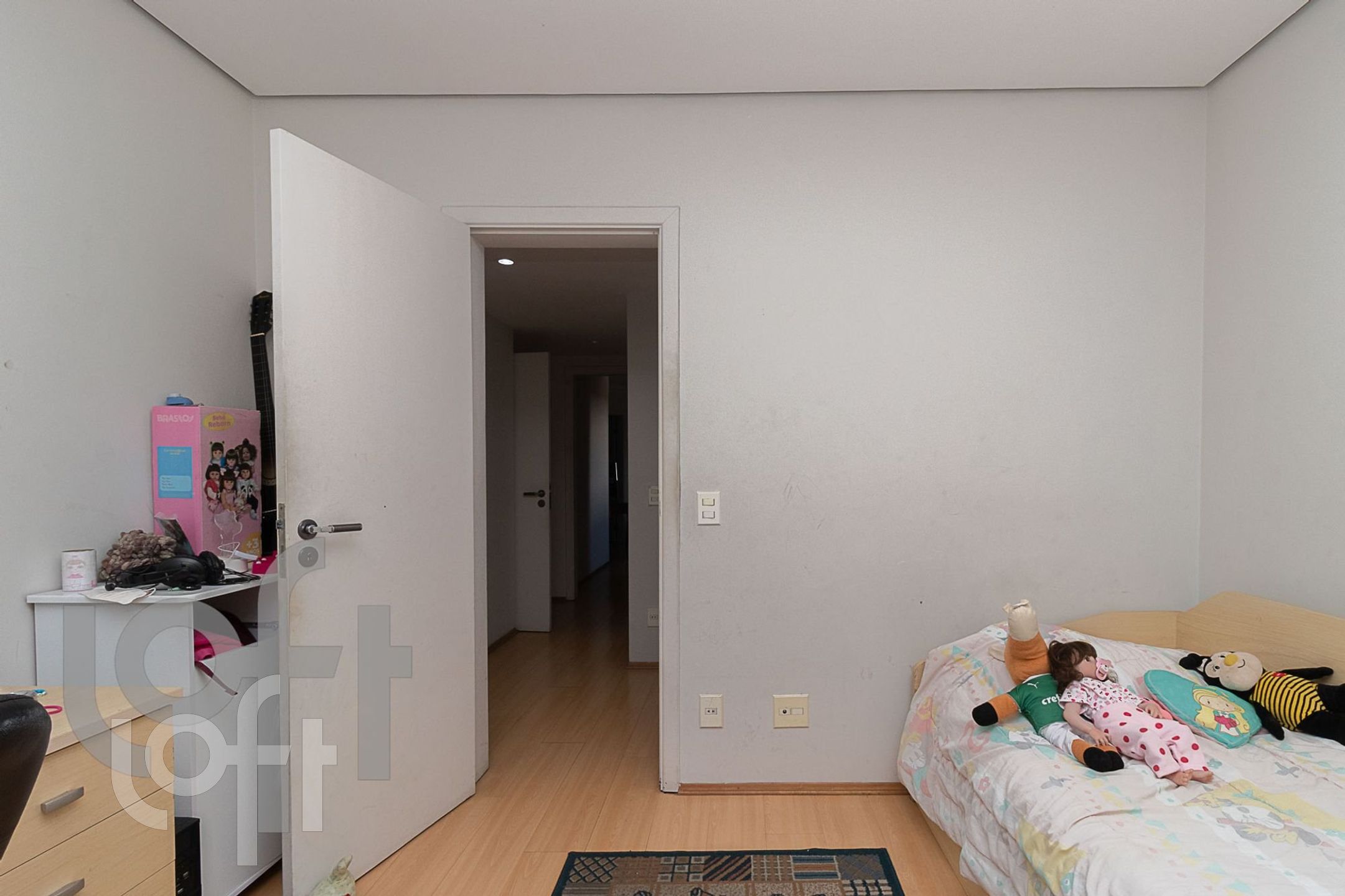 Apartamento à venda com 3 quartos, 156m² - Foto 3