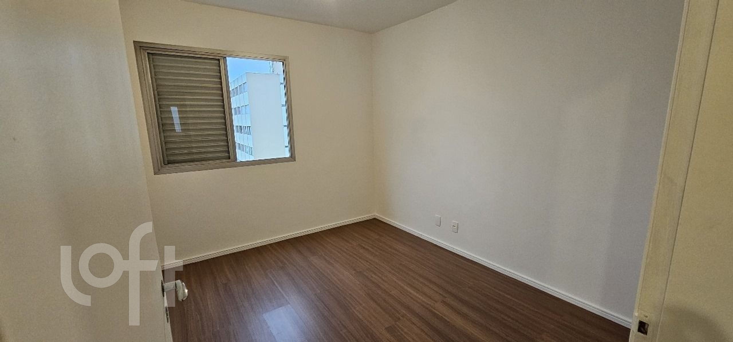 Apartamento à venda com 3 quartos, 202m² - Foto 17