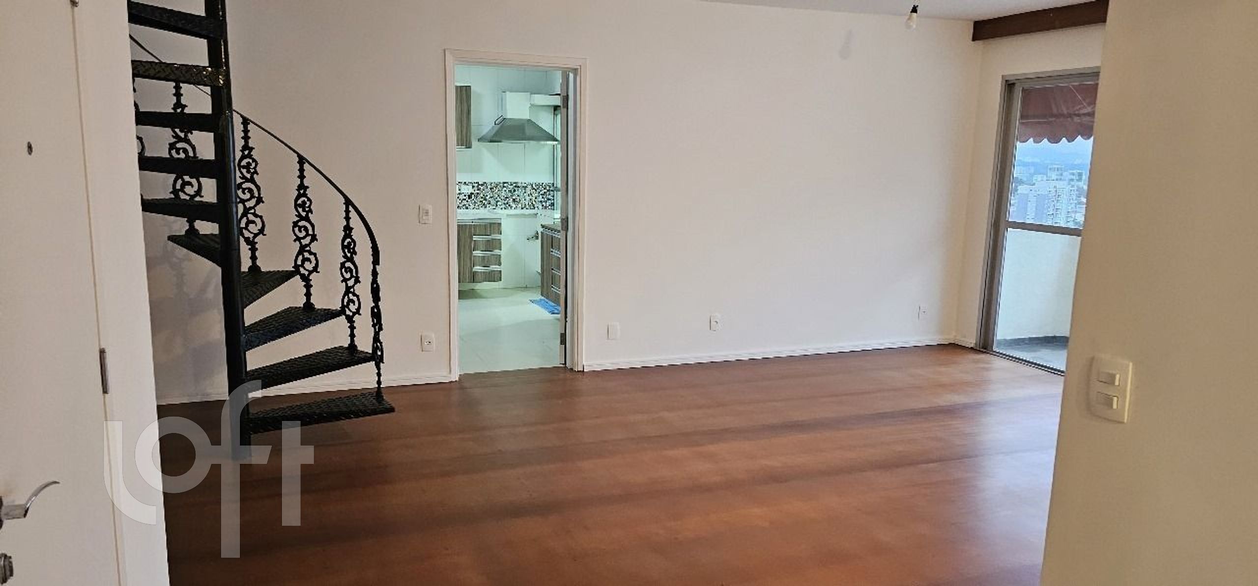 Apartamento à venda com 3 quartos, 202m² - Foto 32