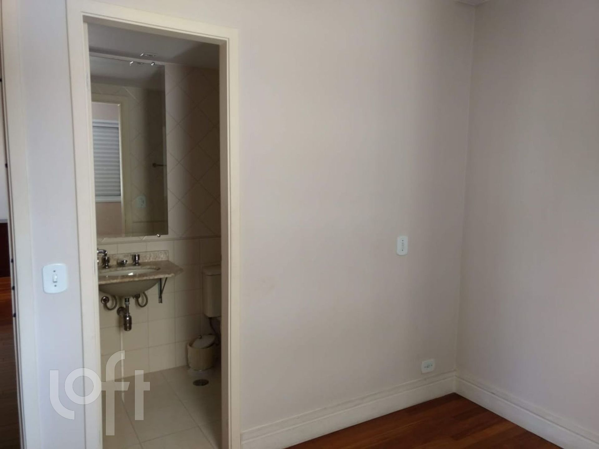 Apartamento à venda com 3 quartos, 70m² - Foto 4