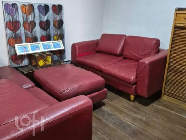 Apartamento com 138m², 3 dormitórios, 1 suíte, 1 vaga, Rio Branco em Porto Alegre