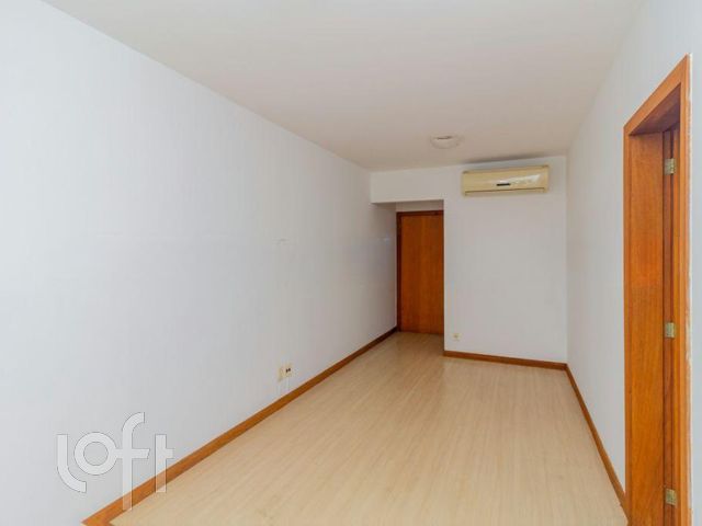Apartamento com 73m², 3 dormitórios, 1 suíte, 1 vaga, Boa Vista em Porto Alegre