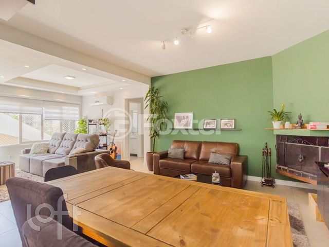 Apartamento com 116m², 2 dormitórios, 1 suíte, 2 vagas, Higienópolis em Porto Alegre