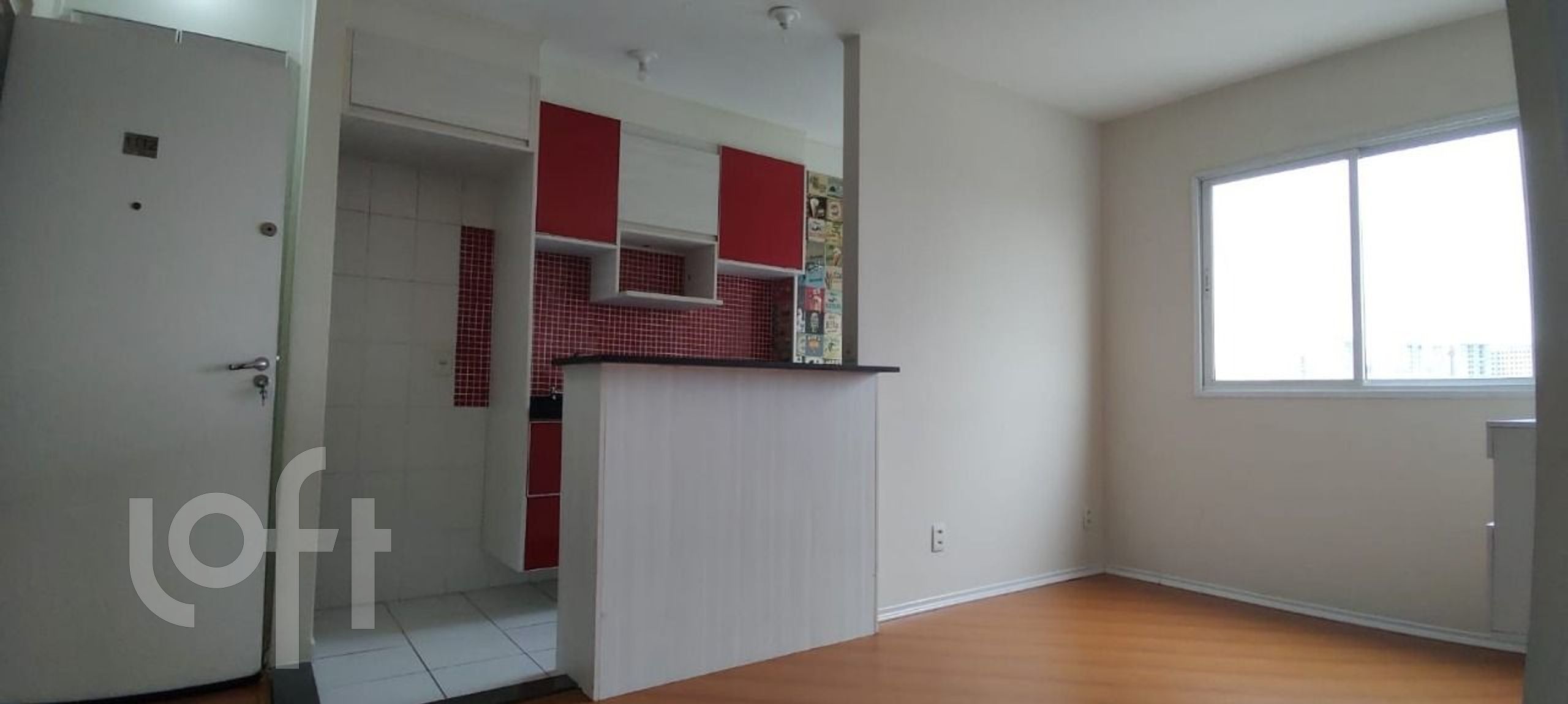 Apartamento à venda com 1 quarto, 33m² - Foto 2