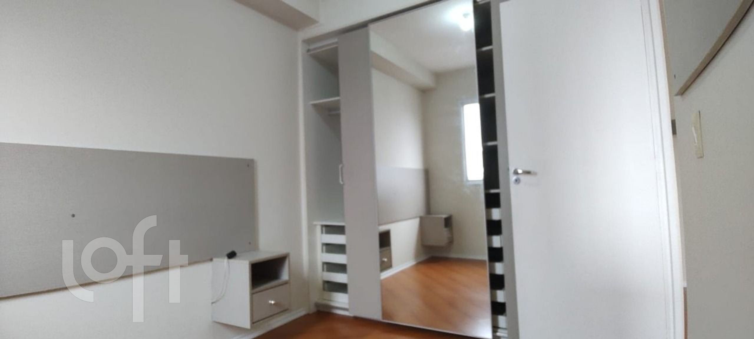 Apartamento à venda com 1 quarto, 33m² - Foto 13