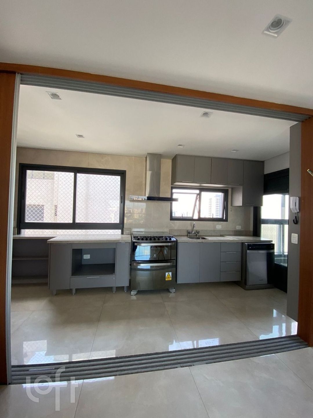 Apartamento à venda com 2 quartos, 126m² - Foto 21