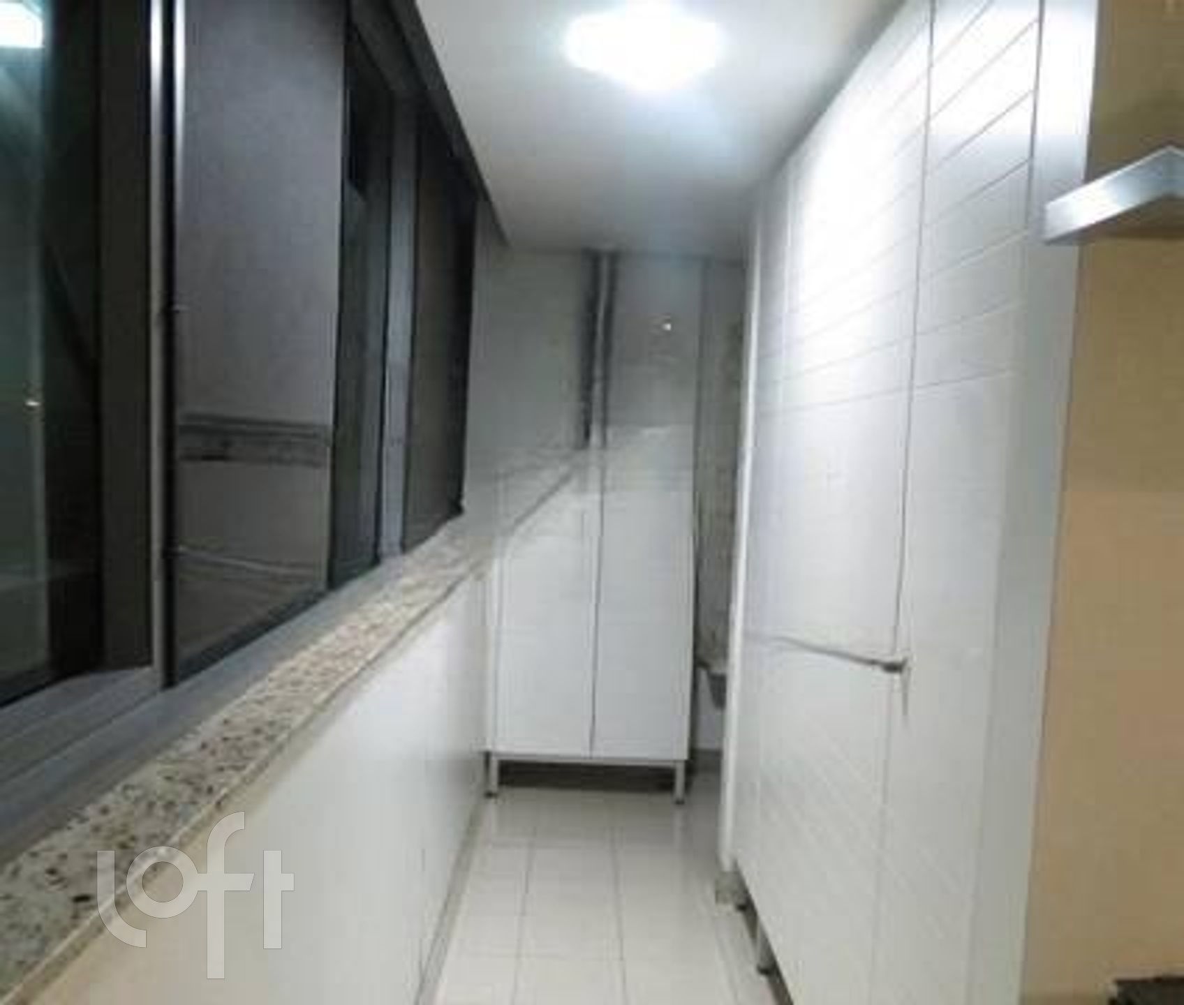 Apartamento à venda com 4 quartos, 200m² - Foto 15