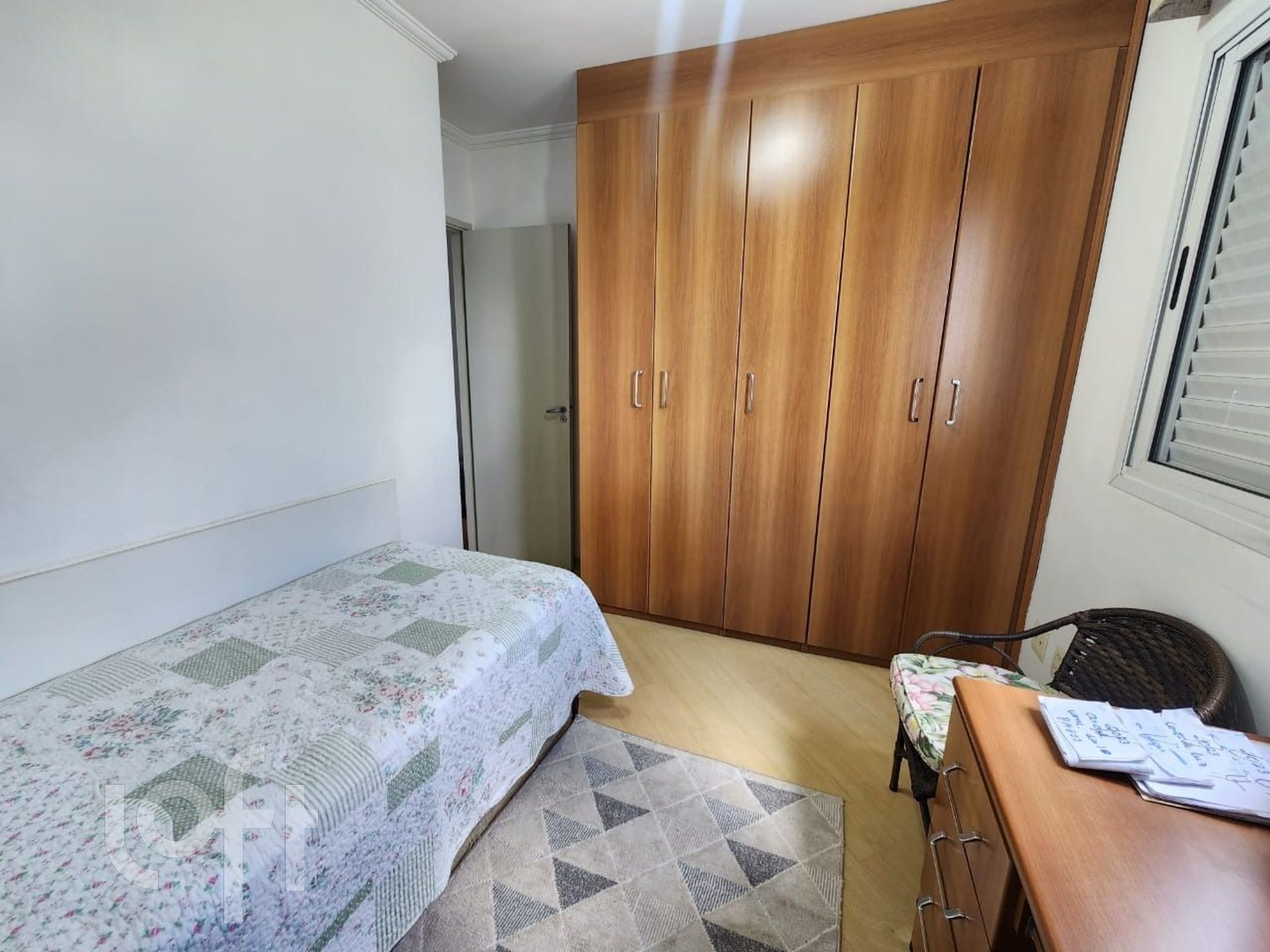 Apartamento à venda com 3 quartos, 75m² - Foto 15