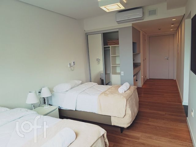 Apartamento com 25m², 1 dormitório, Três Figueiras em Porto Alegre