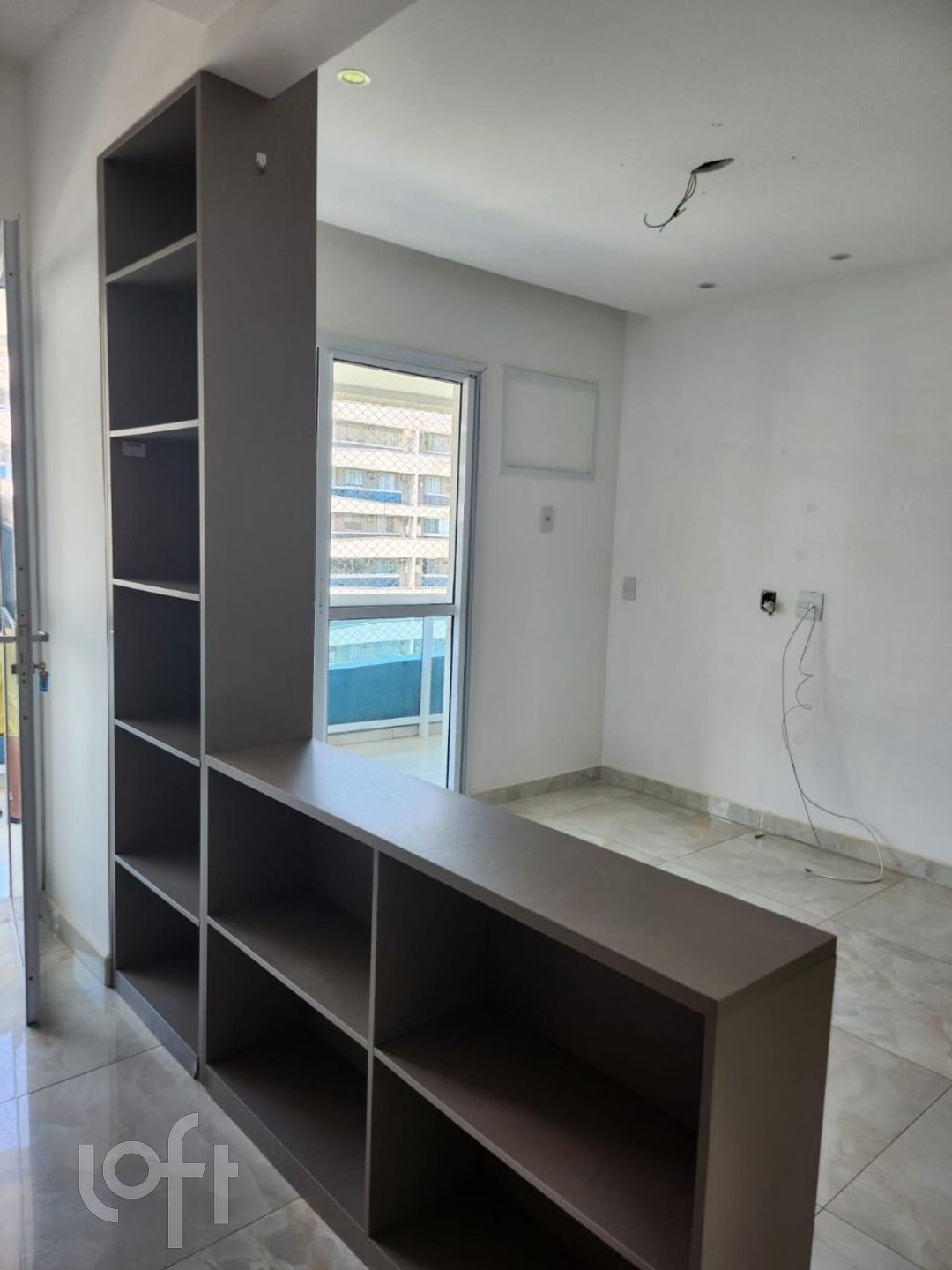 Apartamento à venda com 2 quartos, 70m² - Foto 18