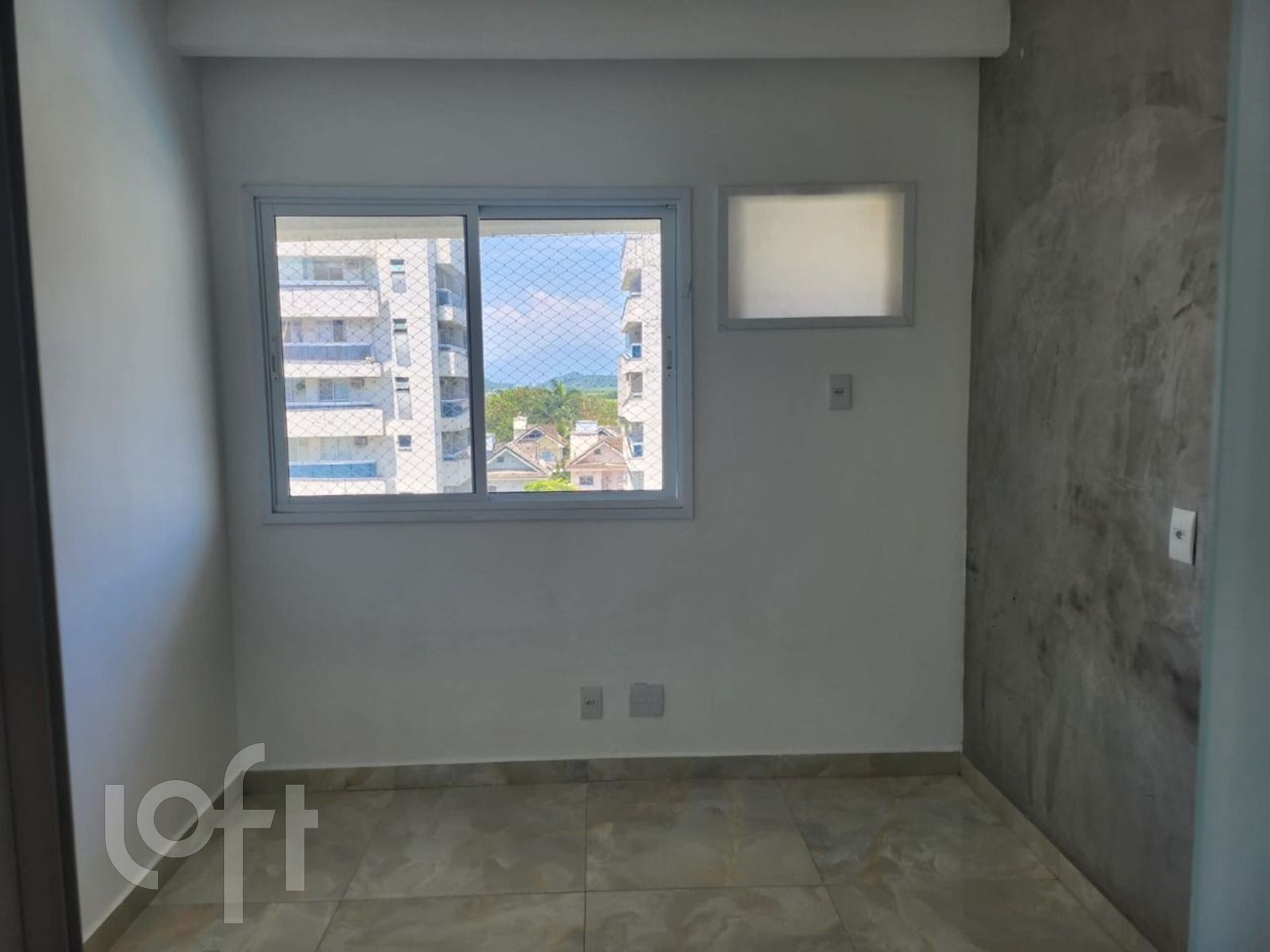 Apartamento à venda com 2 quartos, 70m² - Foto 12