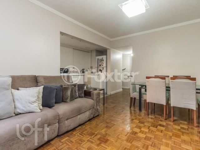 Apartamento com 82m², 2 dormitórios, 1 suíte, 1 vaga, Rio Branco em Porto Alegre