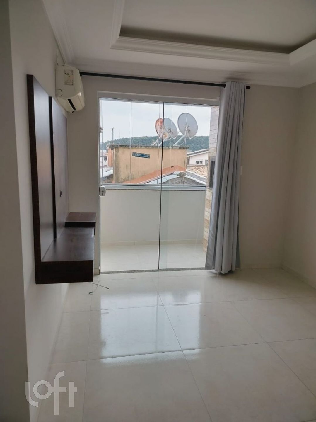 Apartamento à venda em Ingleses com 58 m², 2 quartos, 1 vaga