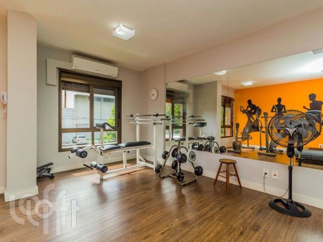 Apartamento com 86m², 3 dormitórios, 1 suíte, 2 vagas, Menino Deus em Porto Alegre