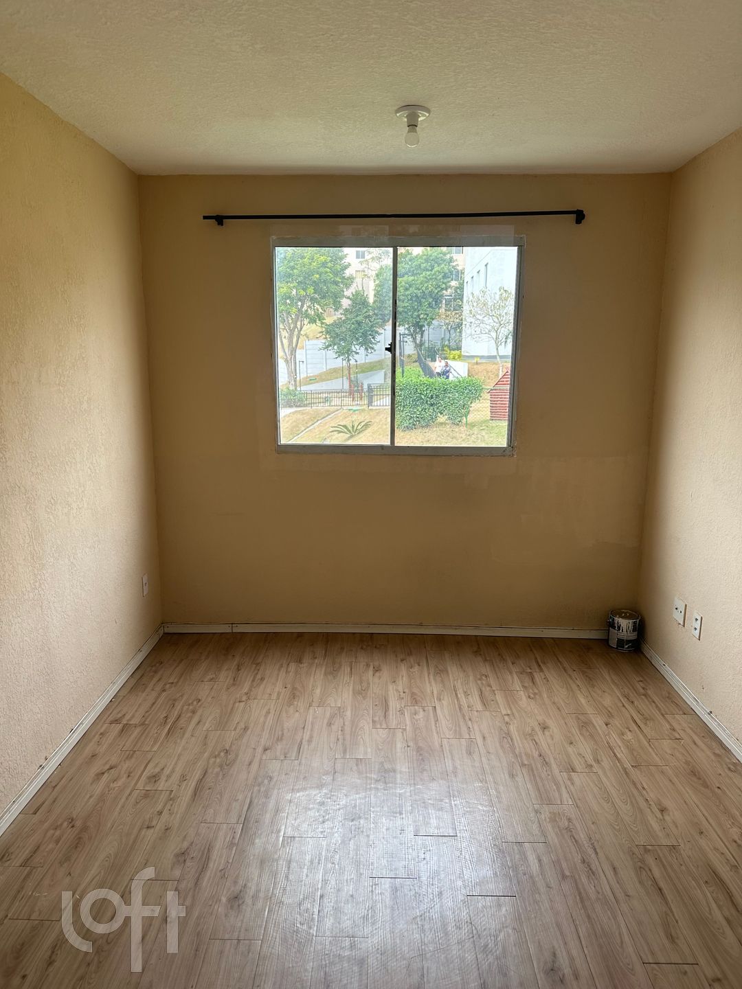 Apartamento à venda em Vila Damaceno com 40 m², 2