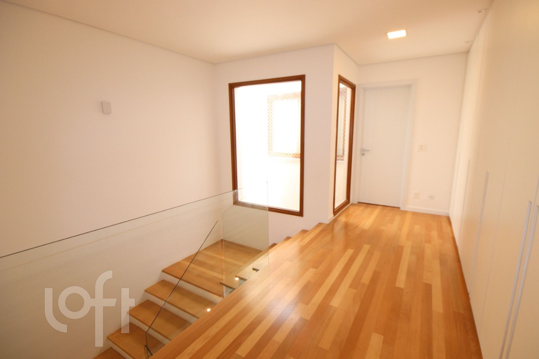 Casa à venda com 3 quartos, 300m² - Foto 13