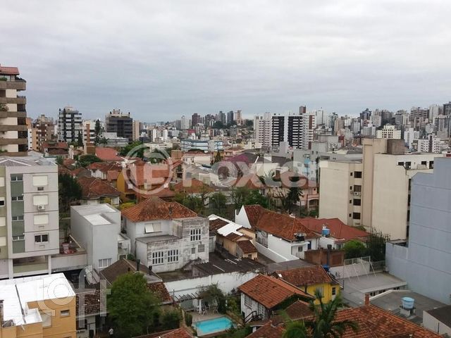 Apartamento com 117m², 3 dormitórios, 1 suíte, 1 vaga, Petrópolis em Porto Alegre