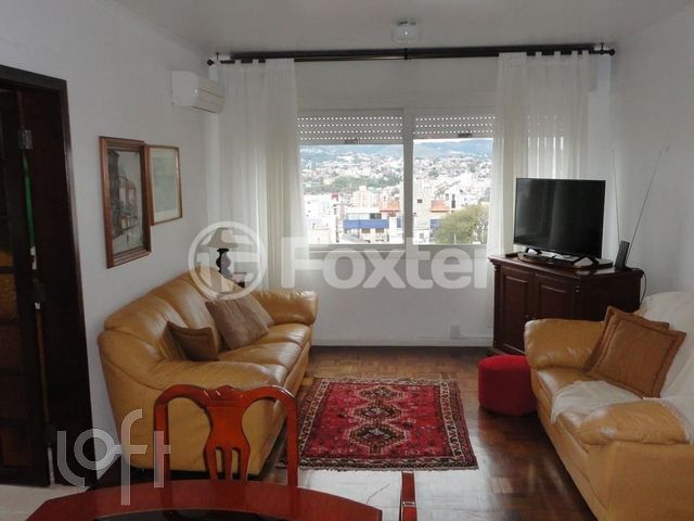 Apartamento com 117m², 3 dormitórios, 1 suíte, 1 vaga, Petrópolis em Porto Alegre