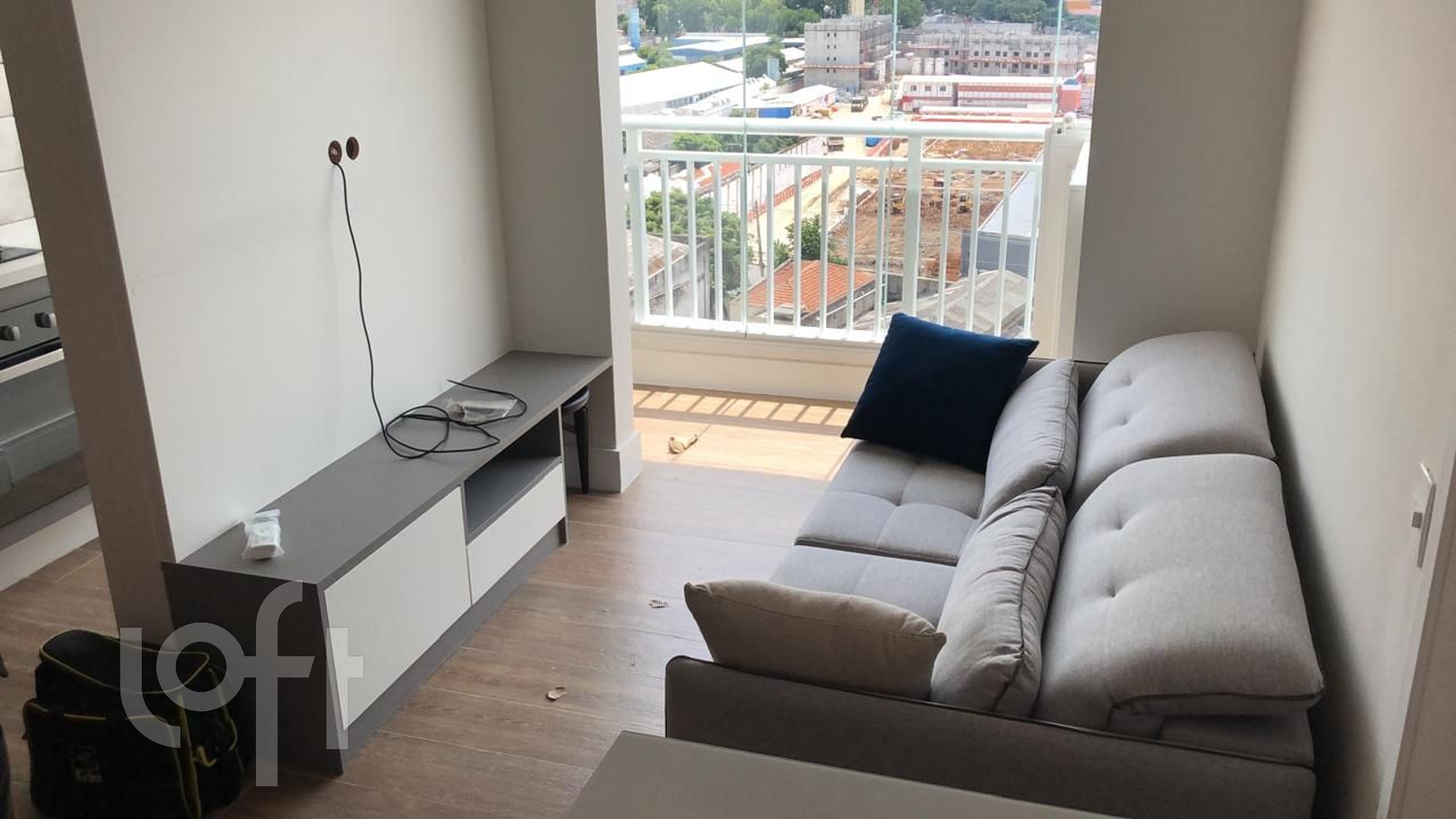 Apartamento à venda com 2 quartos, 41m² - Foto 1