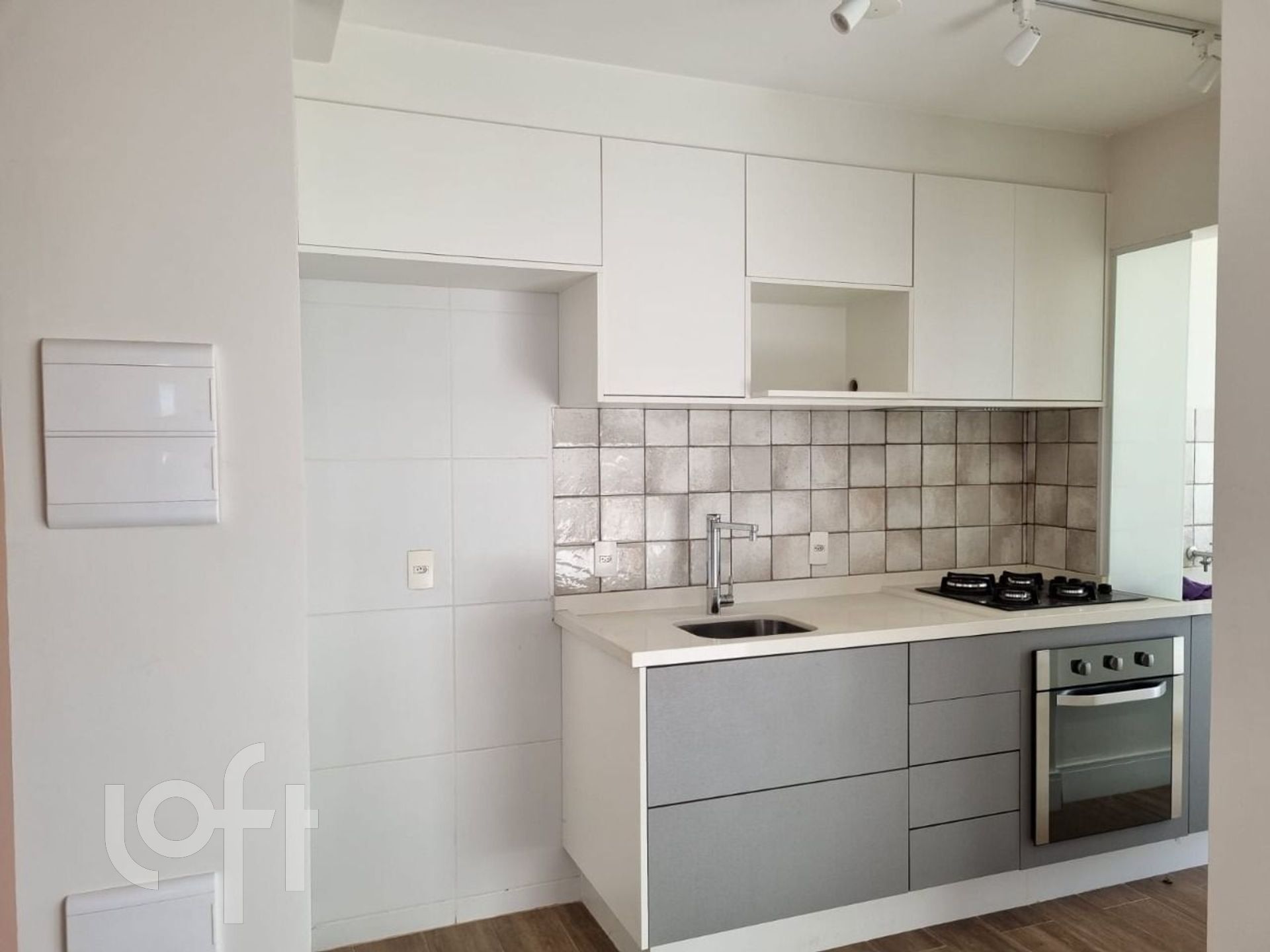 Apartamento à venda com 2 quartos, 41m² - Foto 7