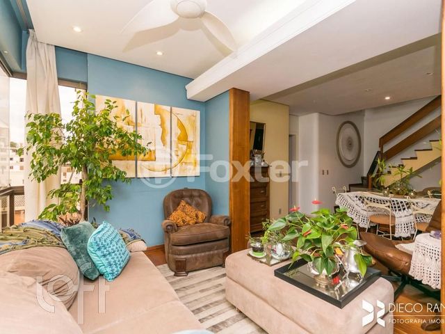 Apartamento com 197m², 3 dormitórios, 1 suíte, 2 vagas, Higienópolis em Porto Alegre