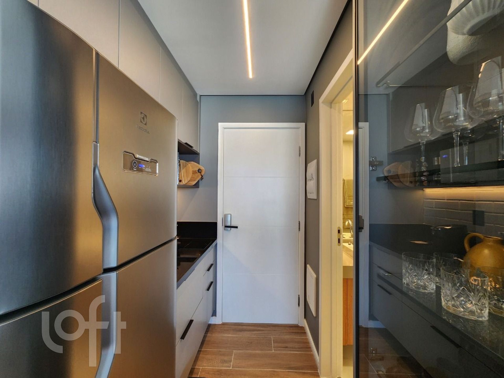 Apartamento à venda com 1 quarto, 28m² - Foto 16