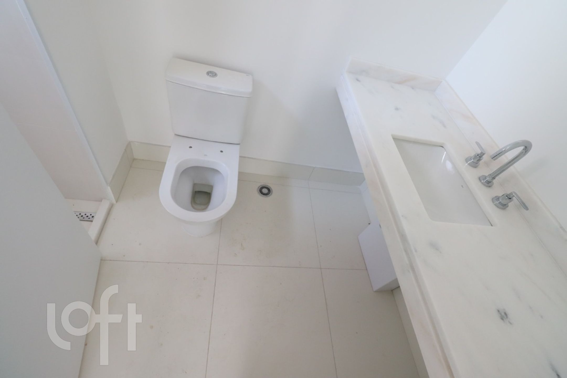 Apartamento à venda com 2 quartos, 71m² - Foto 24