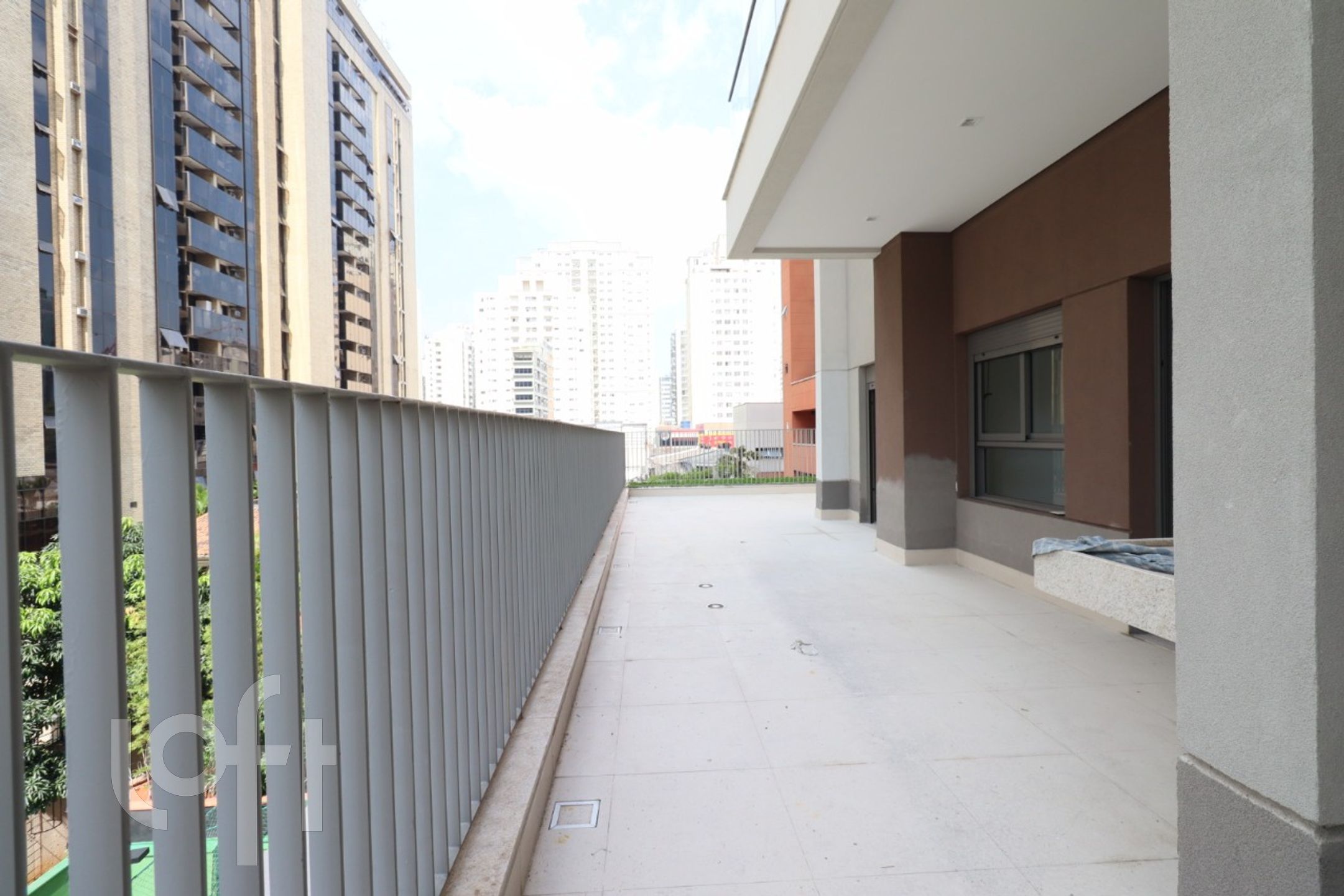 Apartamento à venda com 2 quartos, 71m² - Foto 13