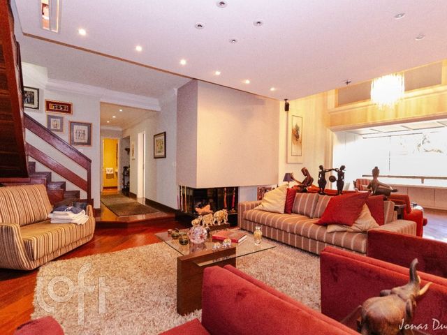 Apartamento com 413m², 4 dormitórios, 3 suítes, 3 vagas, Bela Vista em Porto Alegre