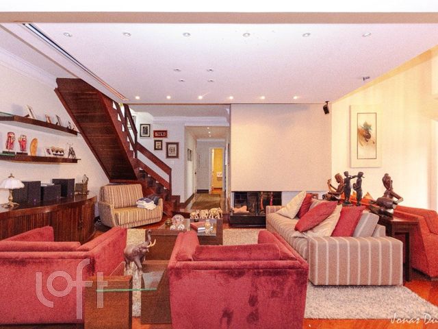 Apartamento com 413m², 4 dormitórios, 3 suítes, 3 vagas, Bela Vista em Porto Alegre