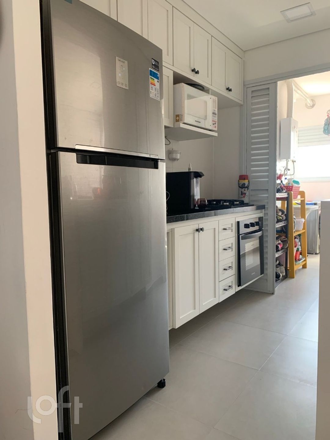 Apartamento à venda com 2 quartos, 68m² - Foto 2