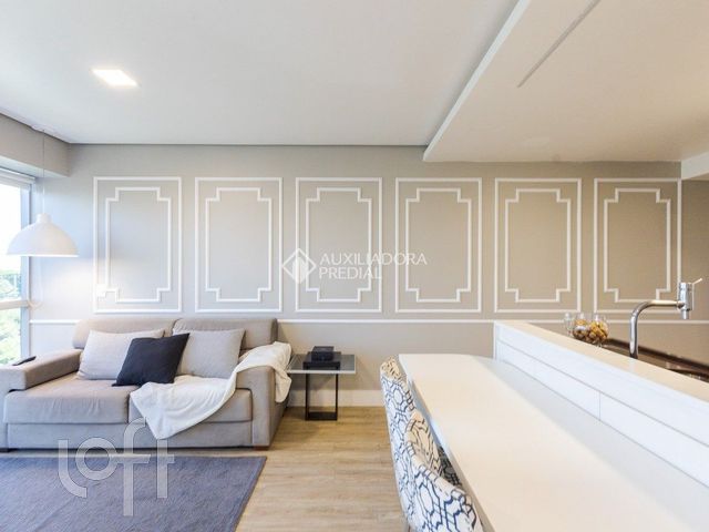 Apartamento com 41m², 1 dormitório, 1 vaga, Praia de Belas em Porto Alegre