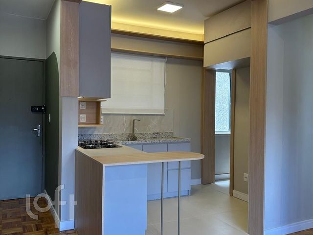 Apartamento com 71m², 2 dormitórios, Cidade Baixa em Porto Alegre