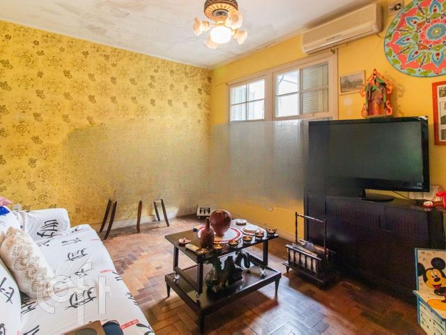 Apartamento com 134m², 3 dormitórios, 1 suíte, Farroupilha em Porto Alegre