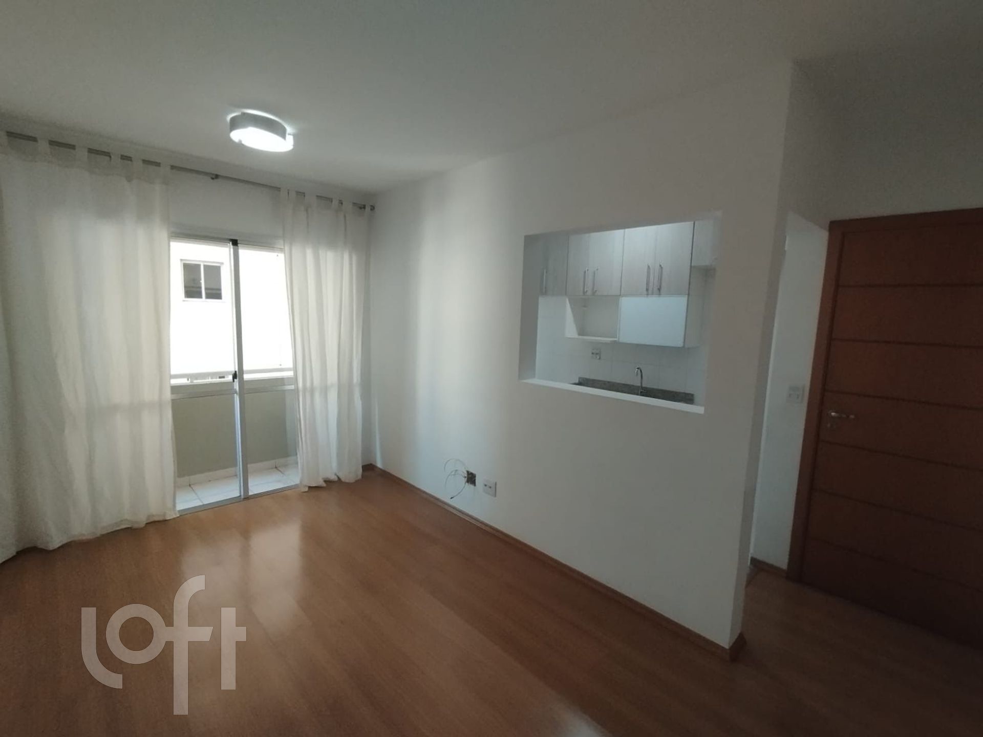 Apartamento à venda com 2 quartos, 57m² - Foto 1