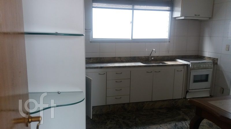 Apartamento à venda com 5 quartos, 212m² - Foto 7