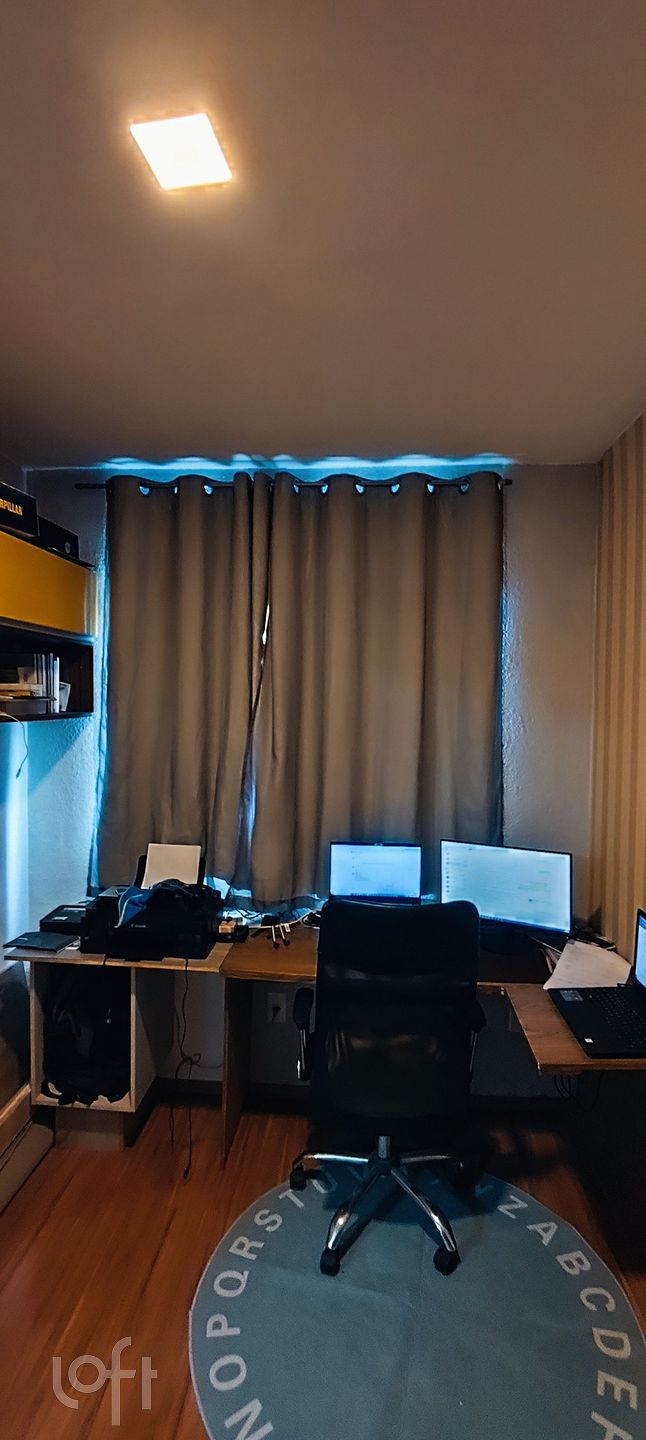 Apartamento à venda com 2 quartos, 41m² - Foto 19