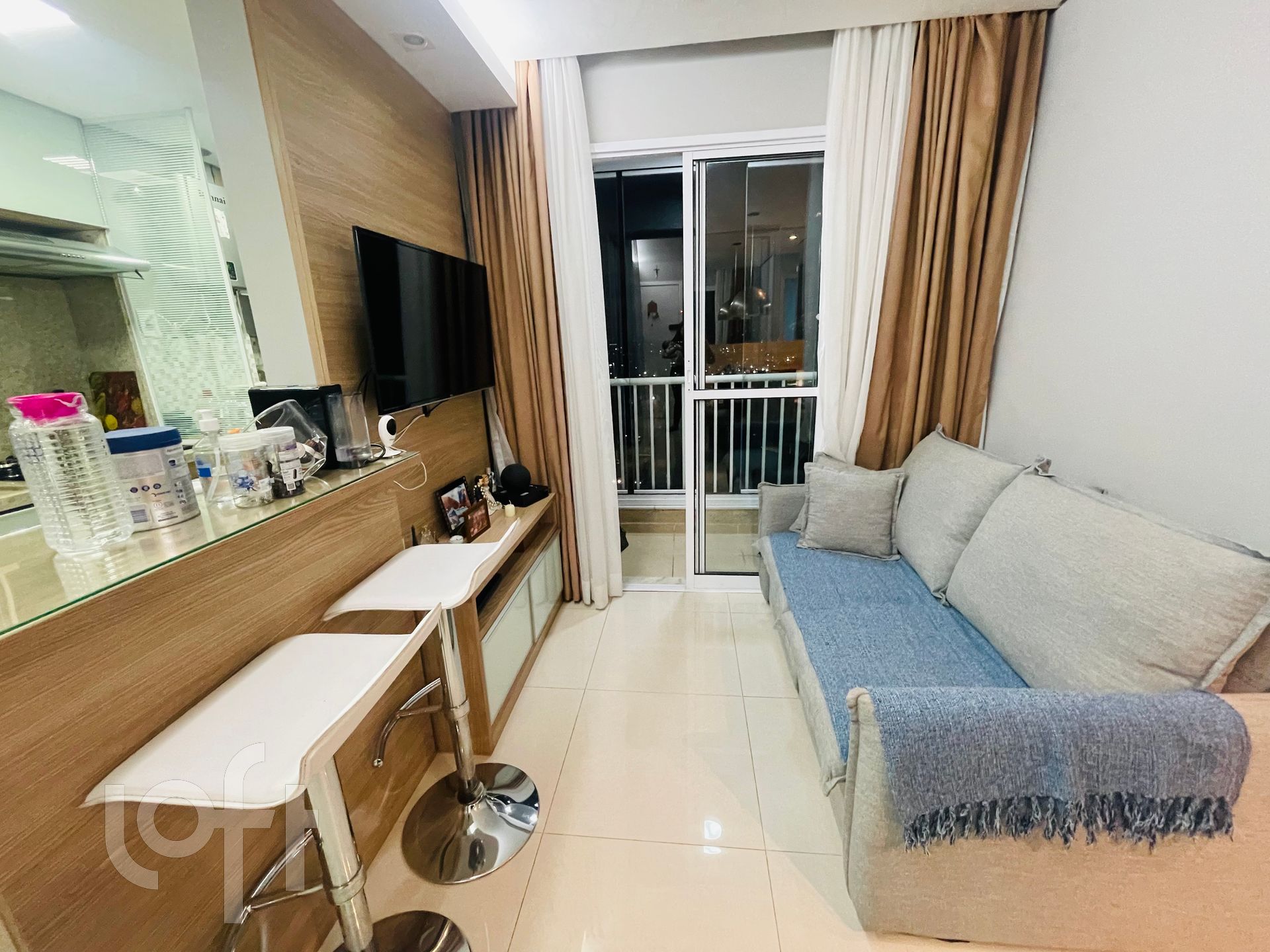 Apartamento à venda com 2 quartos, 46m² - Foto 1