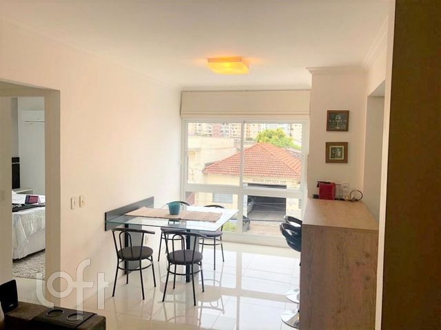 Apartamento com 55m², 2 dormitórios, 1 vaga, Boa Vista em Porto Alegre