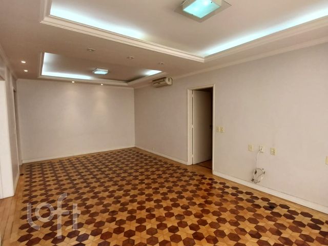 Apartamento com 139m², 3 dormitórios, 1 suíte, 1 vaga, Independência em Porto Alegre