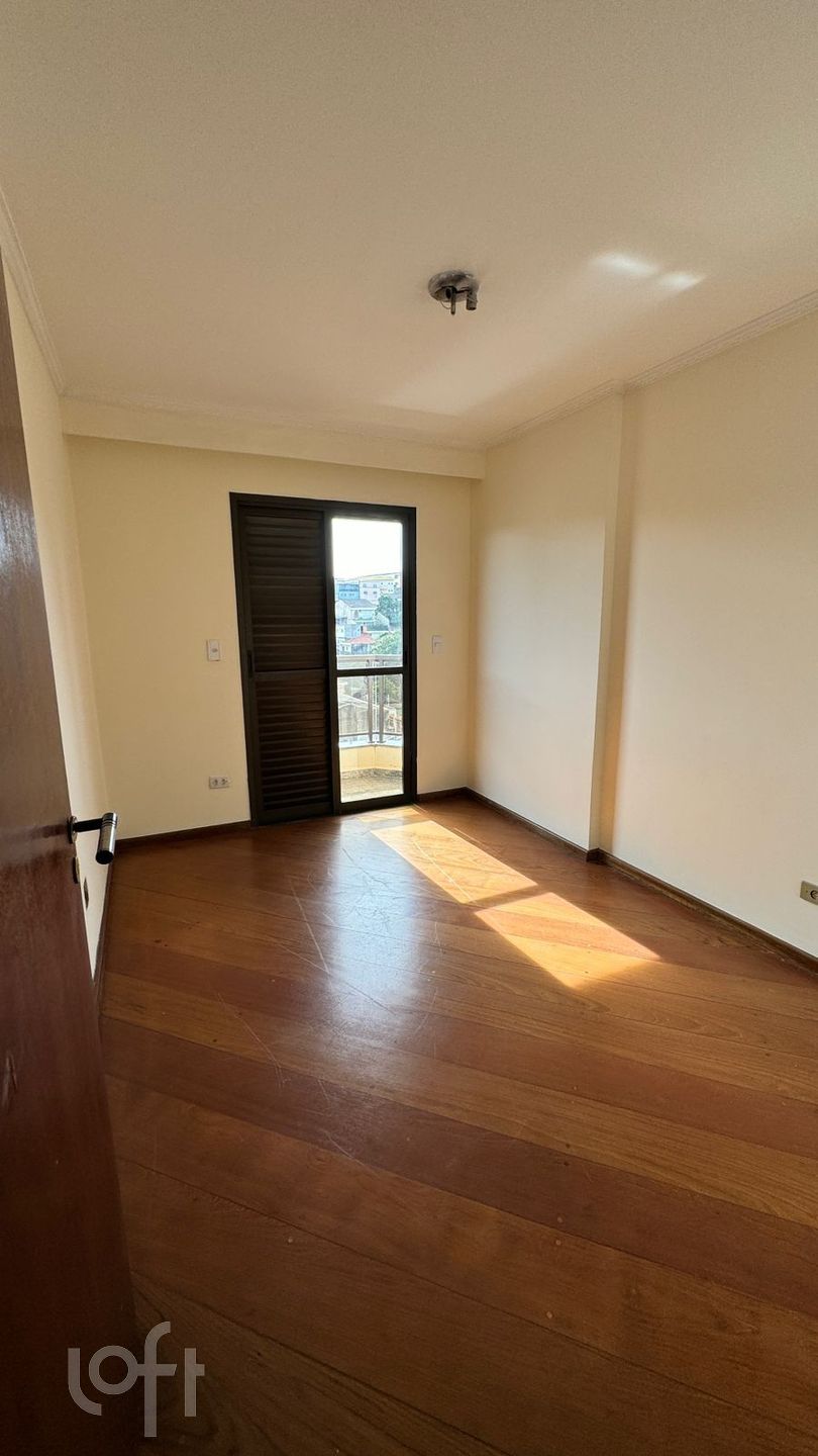 Apartamento à venda com 3 quartos, 120m² - Foto 1