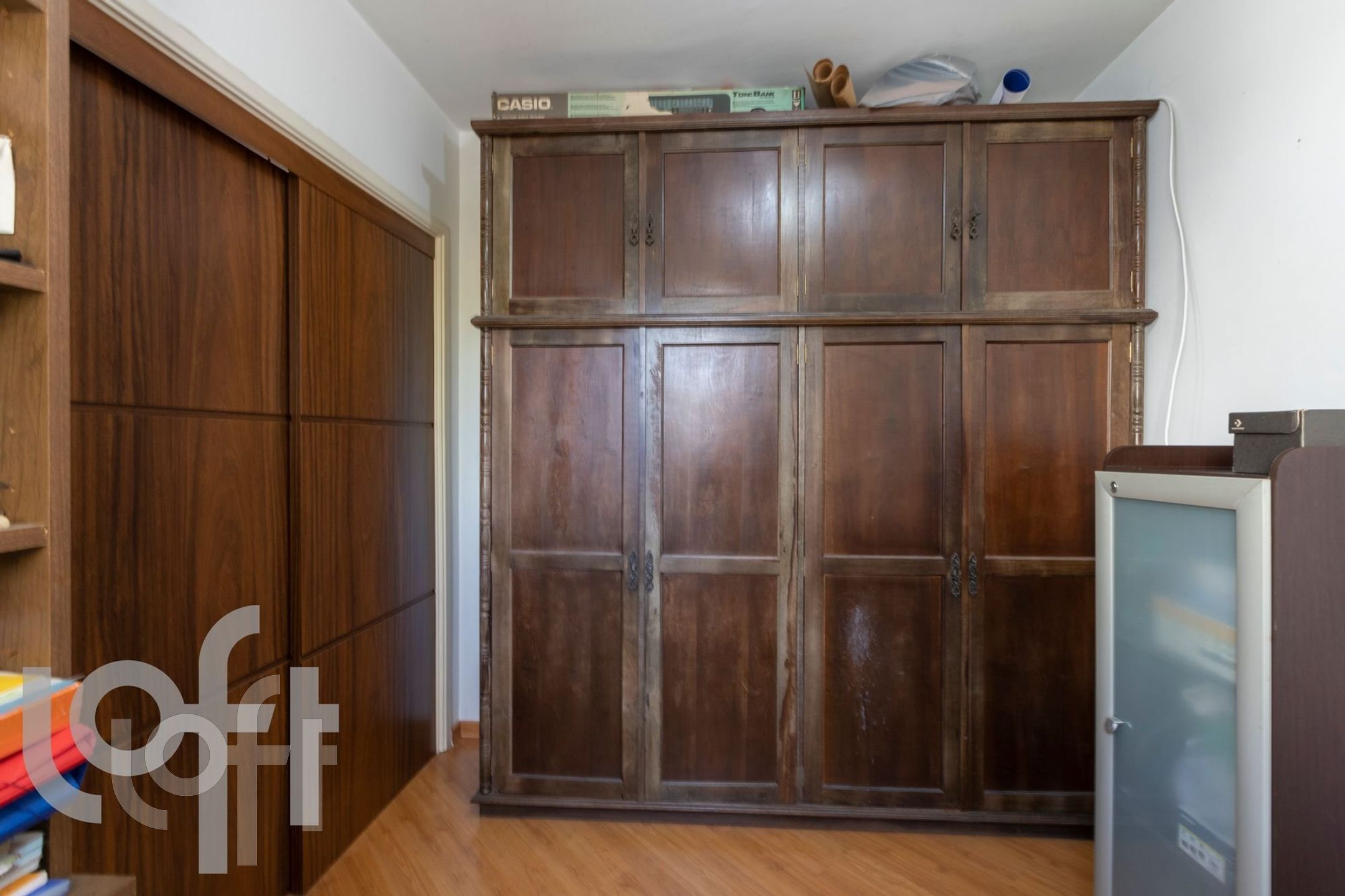 Apartamento à venda com 3 quartos, 78m² - Foto 2