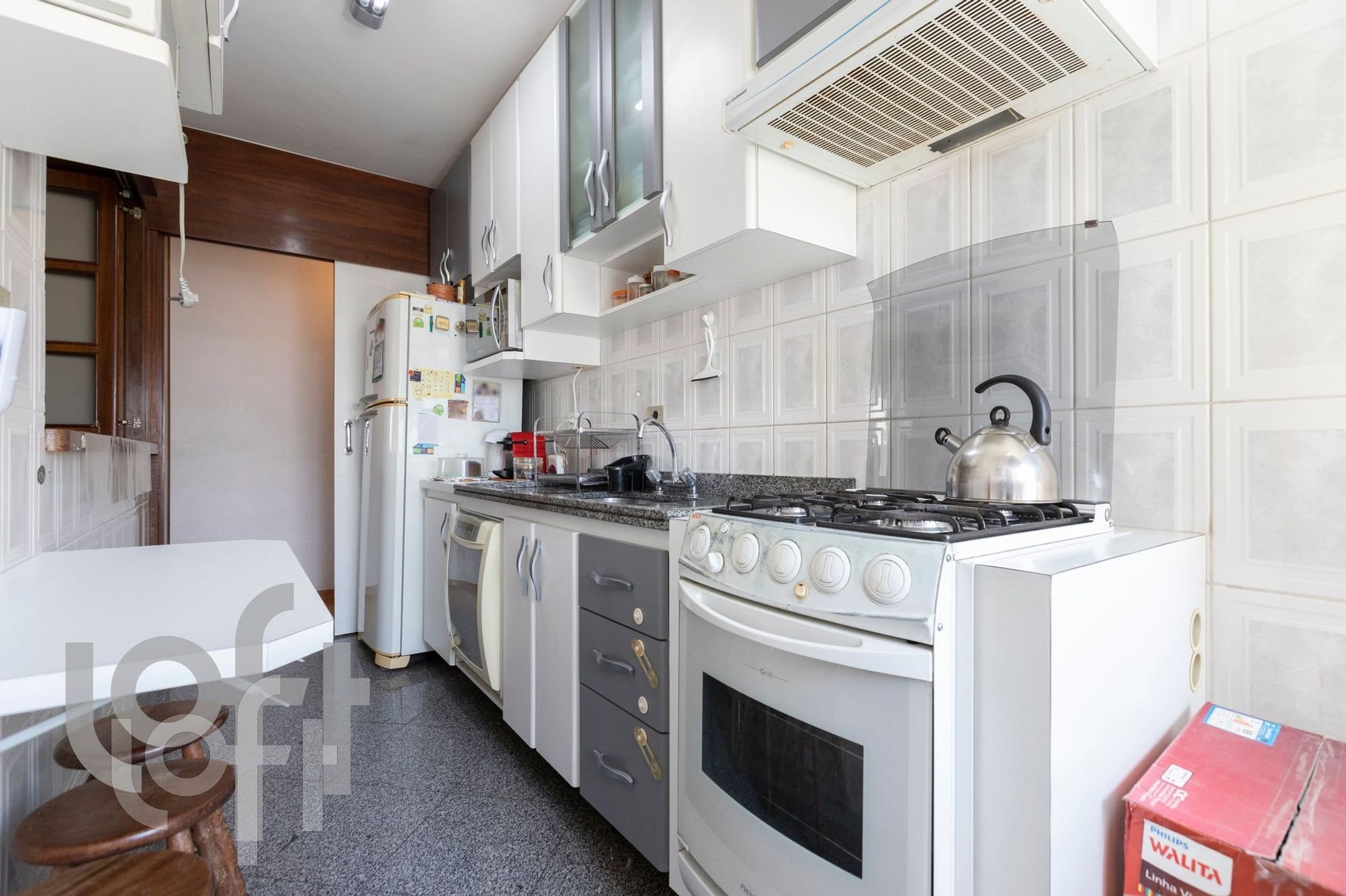 Apartamento à venda com 3 quartos, 78m² - Foto 18