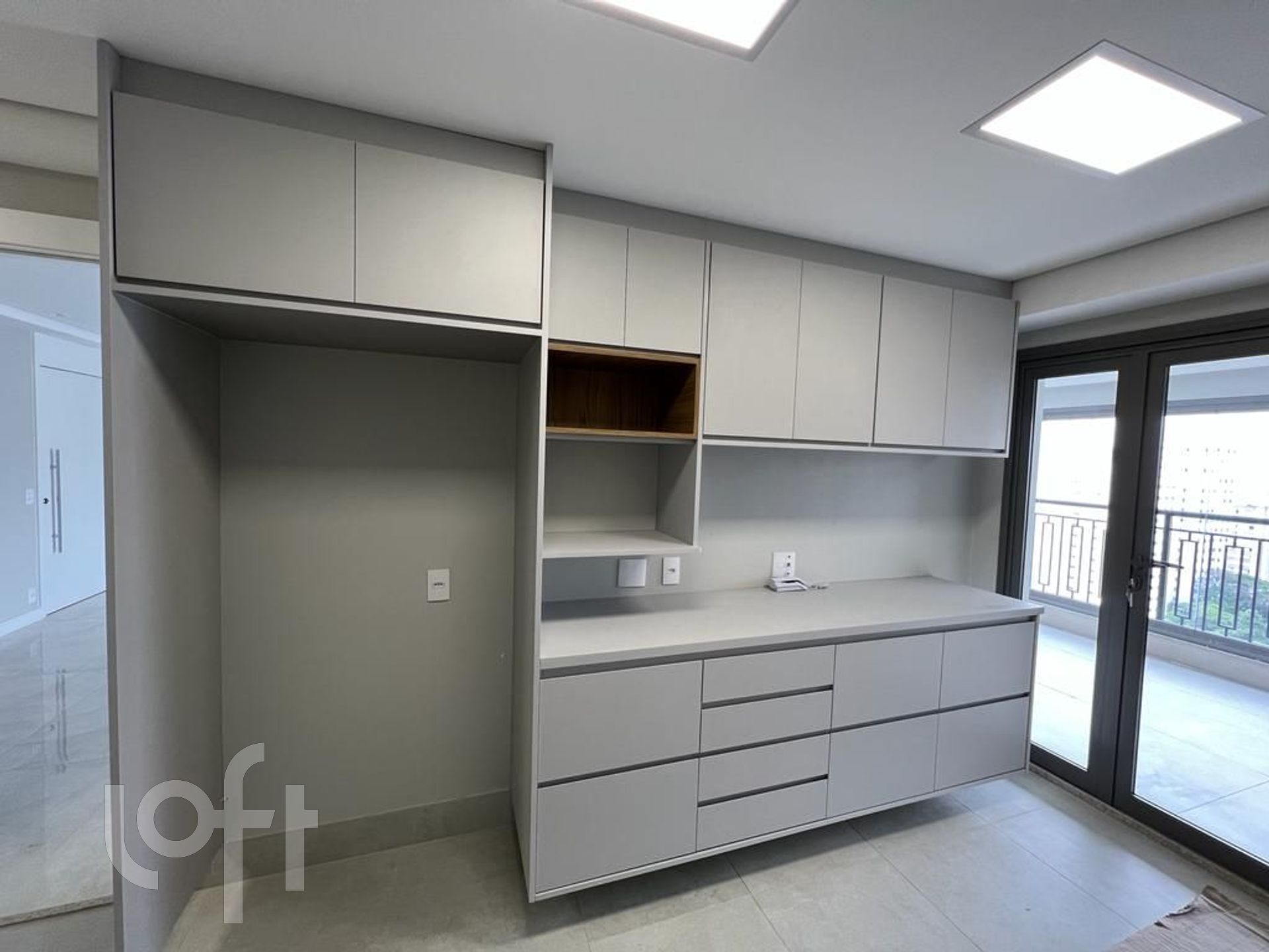 Apartamento à venda com 3 quartos, 149m² - Foto 4