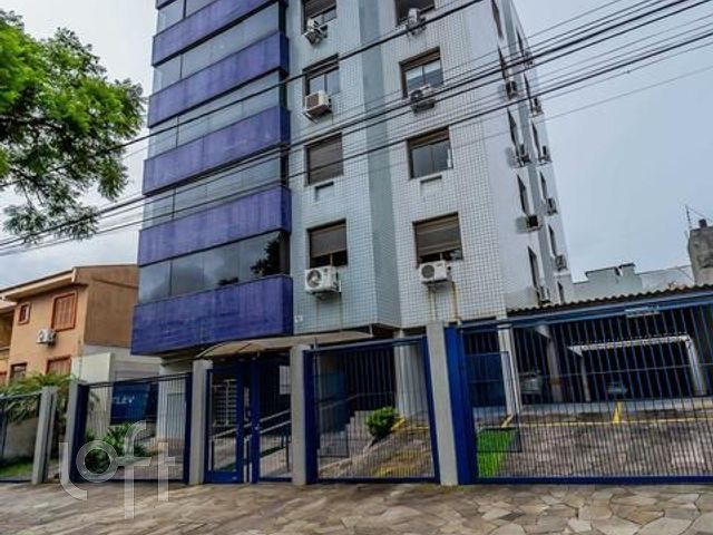 Apartamento com 96m², 3 dormitórios, 1 suíte, 4 vagas, Vila Ipiranga em Porto Alegre
