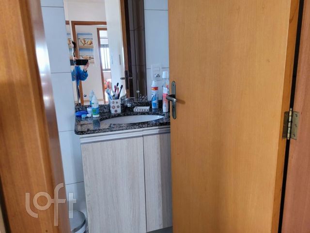 Apartamento com 96m², 3 dormitórios, 1 suíte, 4 vagas, Vila Ipiranga em Porto Alegre