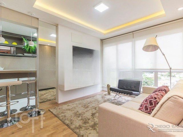 Apartamento com 89m², 3 dormitórios, 1 suíte, 2 vagas, Chácara das Pedras em Porto Alegre